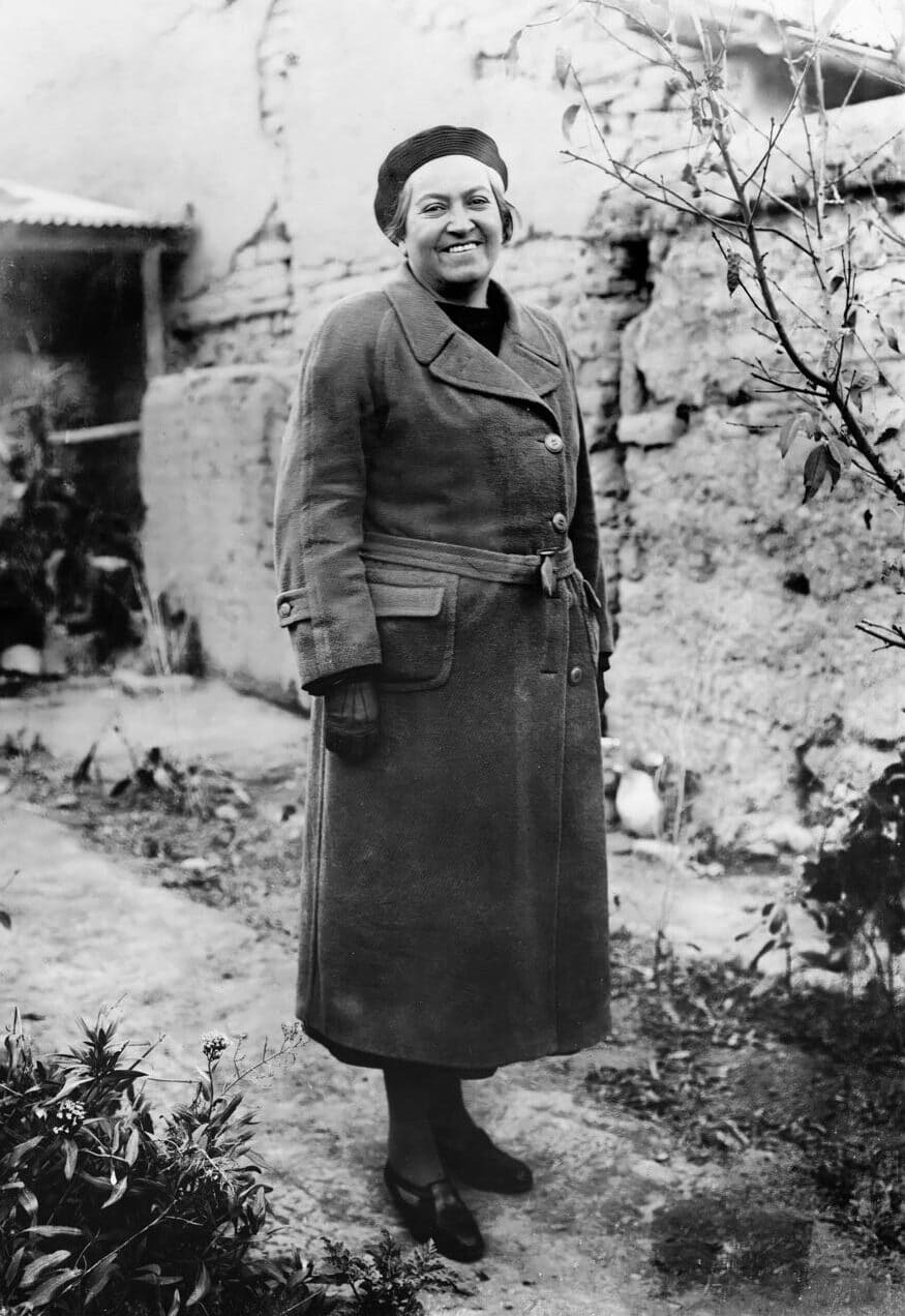 Gabriela-Mistral-Montegrande-Chile-1938-e1775869802110
